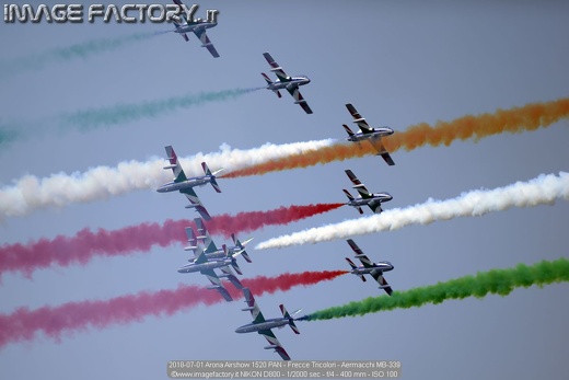 2018-07-01 Arona Airshow 1520 PAN - Frecce Tricolori - Aermacchi MB-339